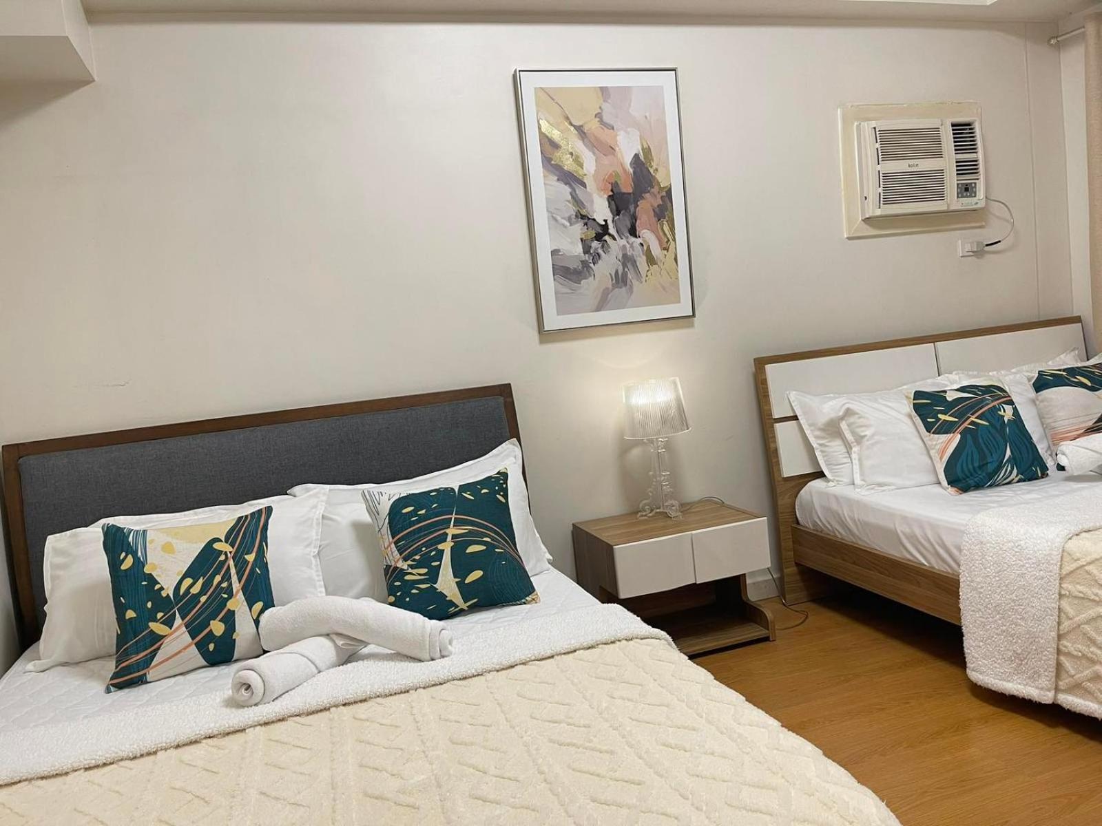 8 Adriatico Staycation 마닐라 객실 사진