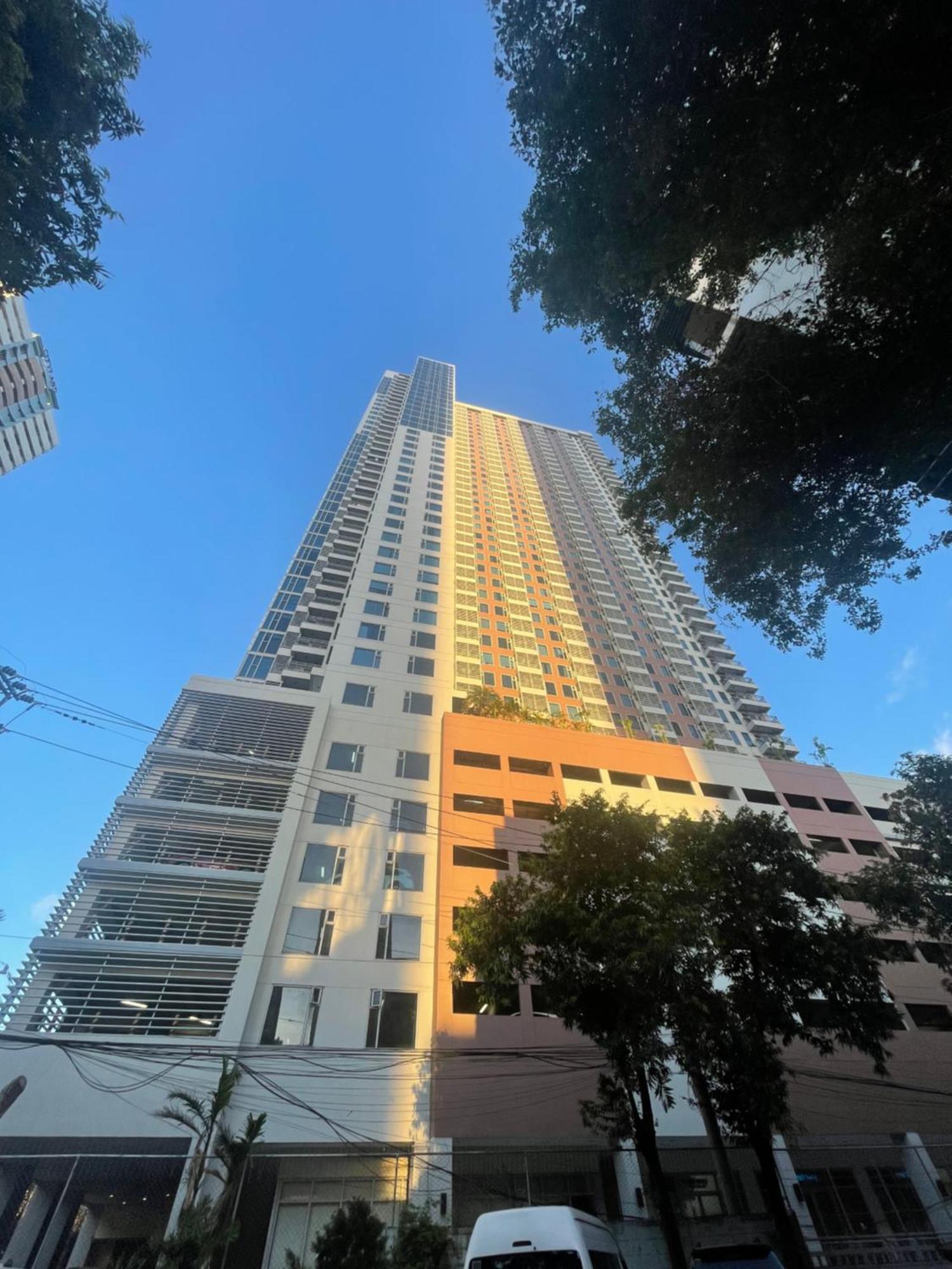 8 Adriatico Staycation 마닐라 외부 사진